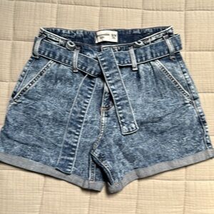 Abercrombie & Fitch Kids Girl Blue High-Rise Tied Denim Shorts Size 13/14